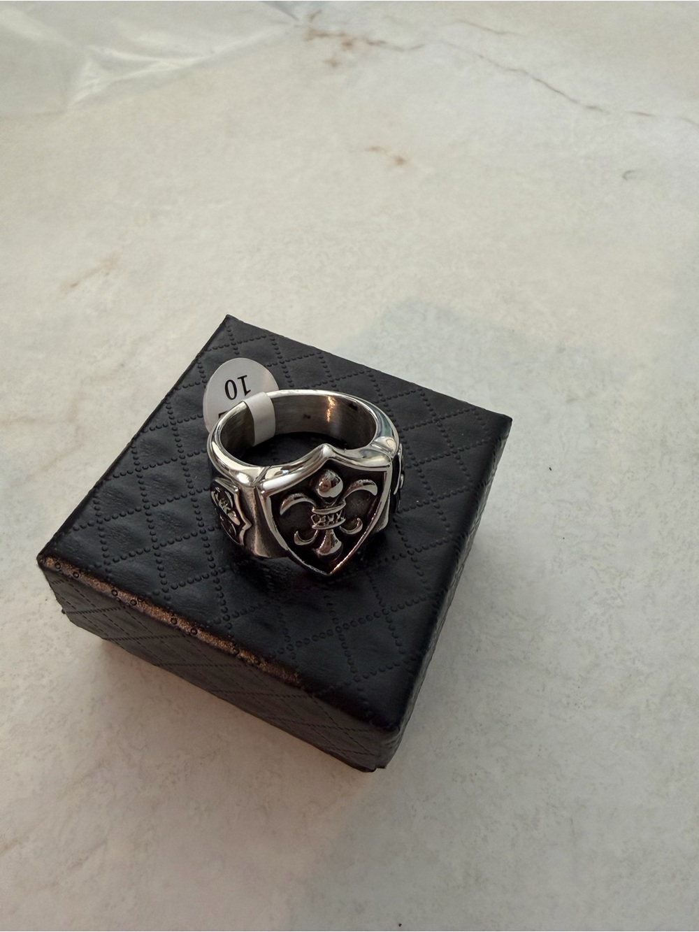 NEW men’s ring